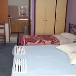 天堂公寓 *